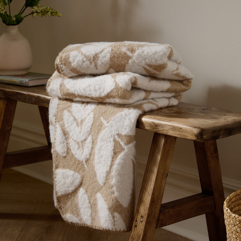 Hazel Woven Throw Oatmeal