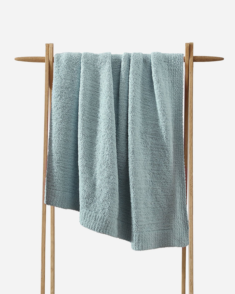 Snug Throw